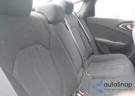 2015 Chrysler 200 Limited from USA, damaged, VIN 1C3CCCAB4FN653713